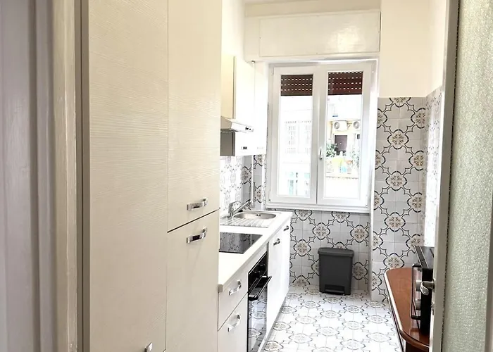 Piramide-ostiense Two Bedroom * Rome