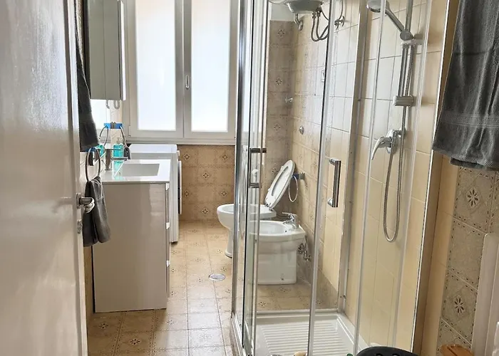 Piramide-ostiense Two Bedroom